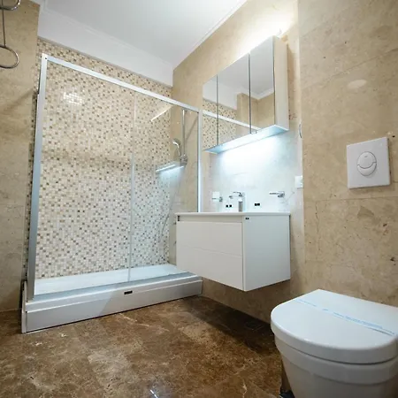 Solid Magic Aparthotel 3*