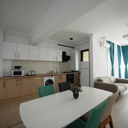 Aparthotel Solid Magic 3*